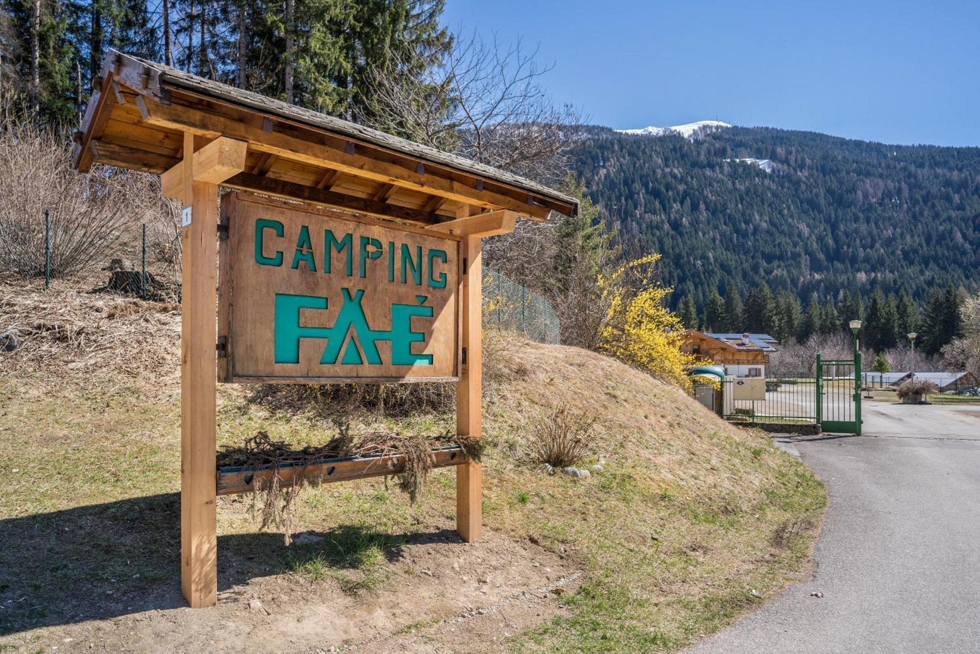 Вилла Chalet Camping Fae 3 Мадонна-ди-Кампильо Экстерьер фото